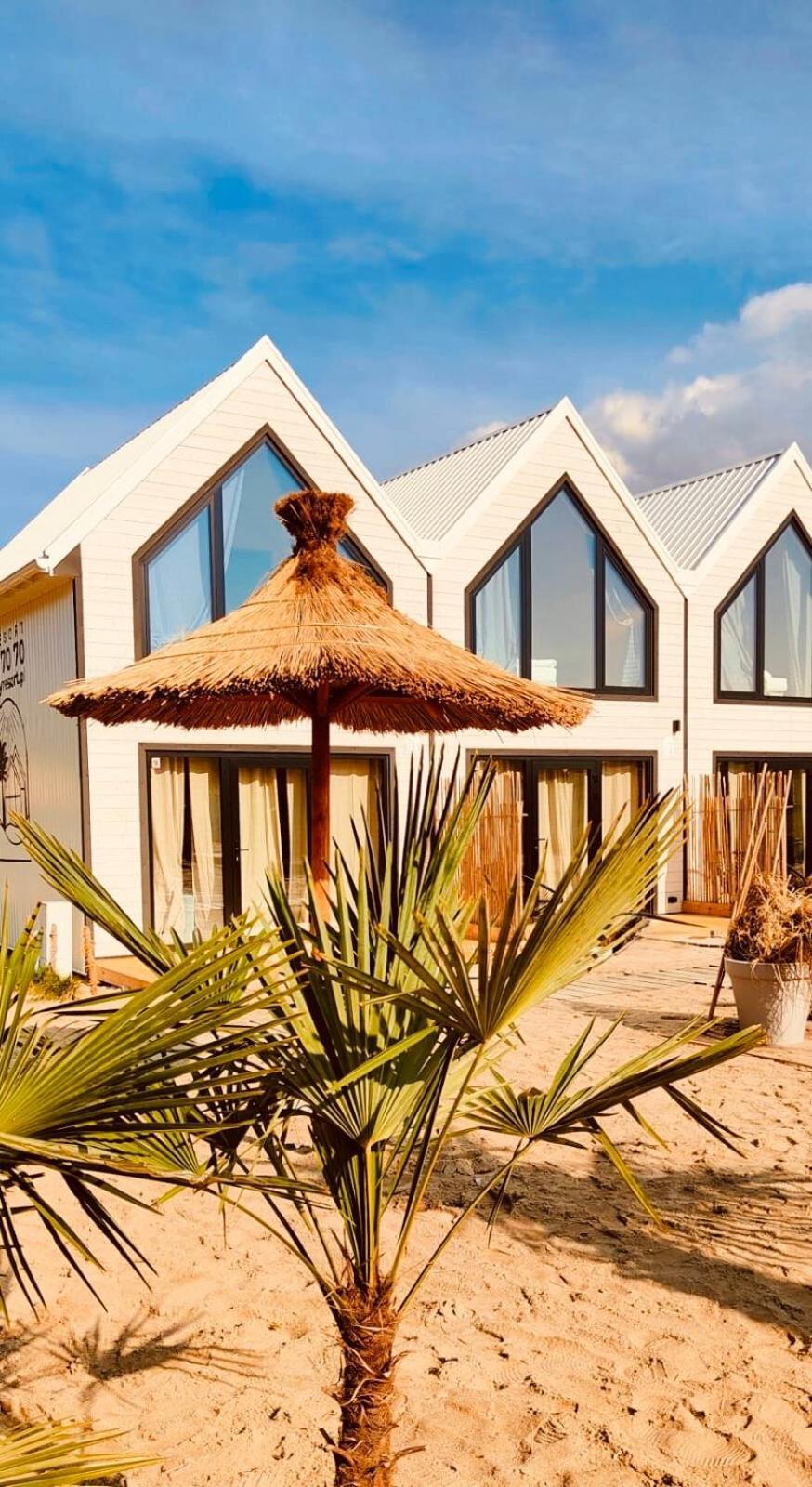 Lulu Holiday Resort Domki Z Podgrzewanym Basenem Mielno  Εξωτερικό φωτογραφία